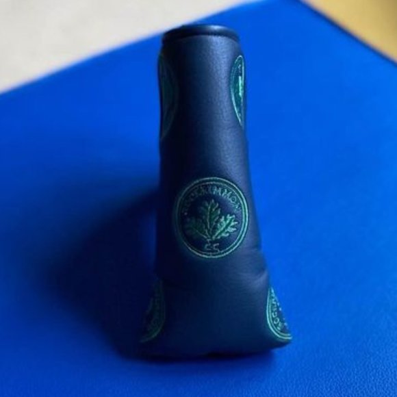 Brand New - Rockrimmon Golf Club ~ Stamford, CT ~ Golf Blade Putter Headcover - Picture 1 of 3